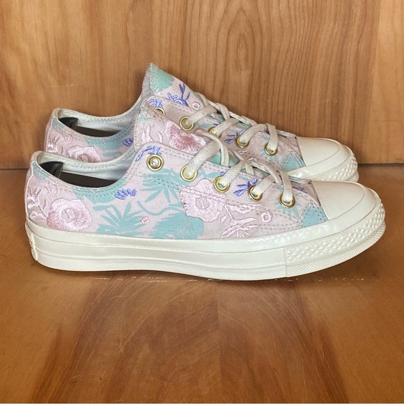 Womens 5.5 Converse Chuck 70 Palm Print Low Sneakers Barely Rose SEF0769 - Picture 1 of 8